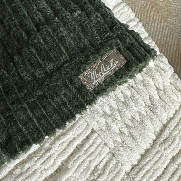 Woolrich Vintage Forest Green Klinsdale Corduroy Vest SZ XL - Picture 5 of 8